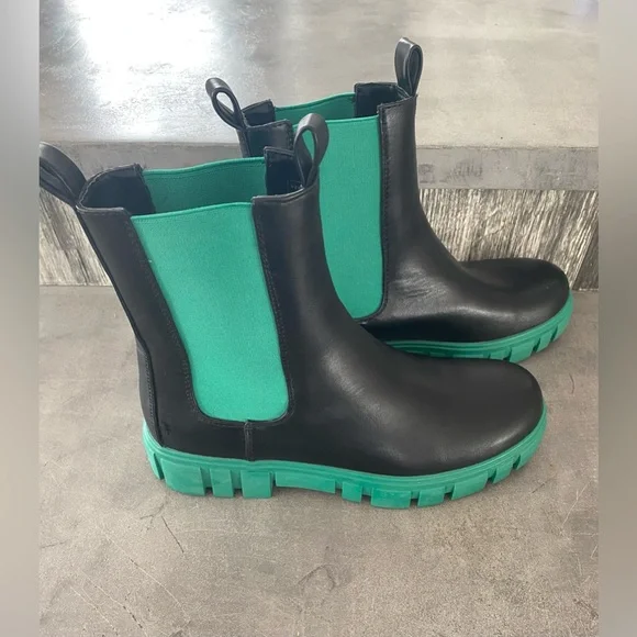 Vero Moda Black and Green Boots - Picture 2 of 6
